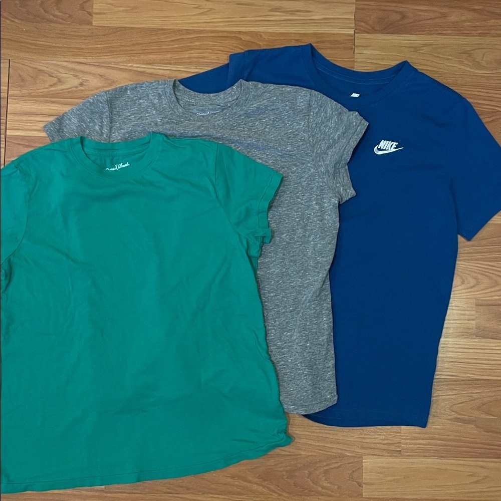 Bundle Nike & Target Universal Thread Tees Navy Blue Green Grey Small/Medium - Picture 1 of 13
